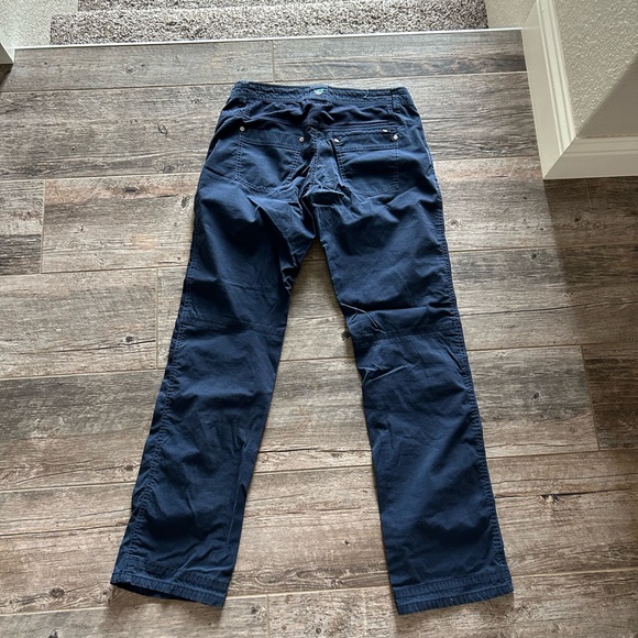 Kuhl pants size 4 - Picture 1 of 3